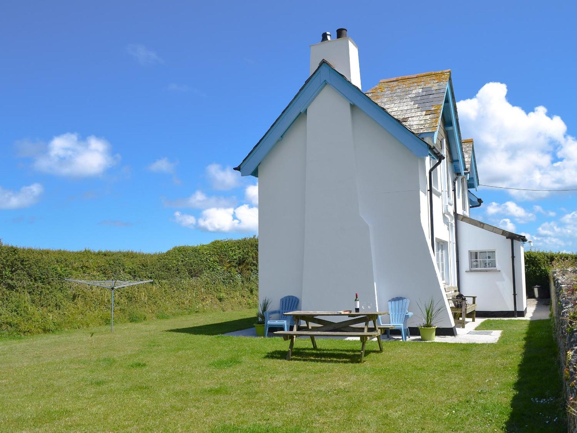 St Cadoc Cottage 생 메린 외부 사진